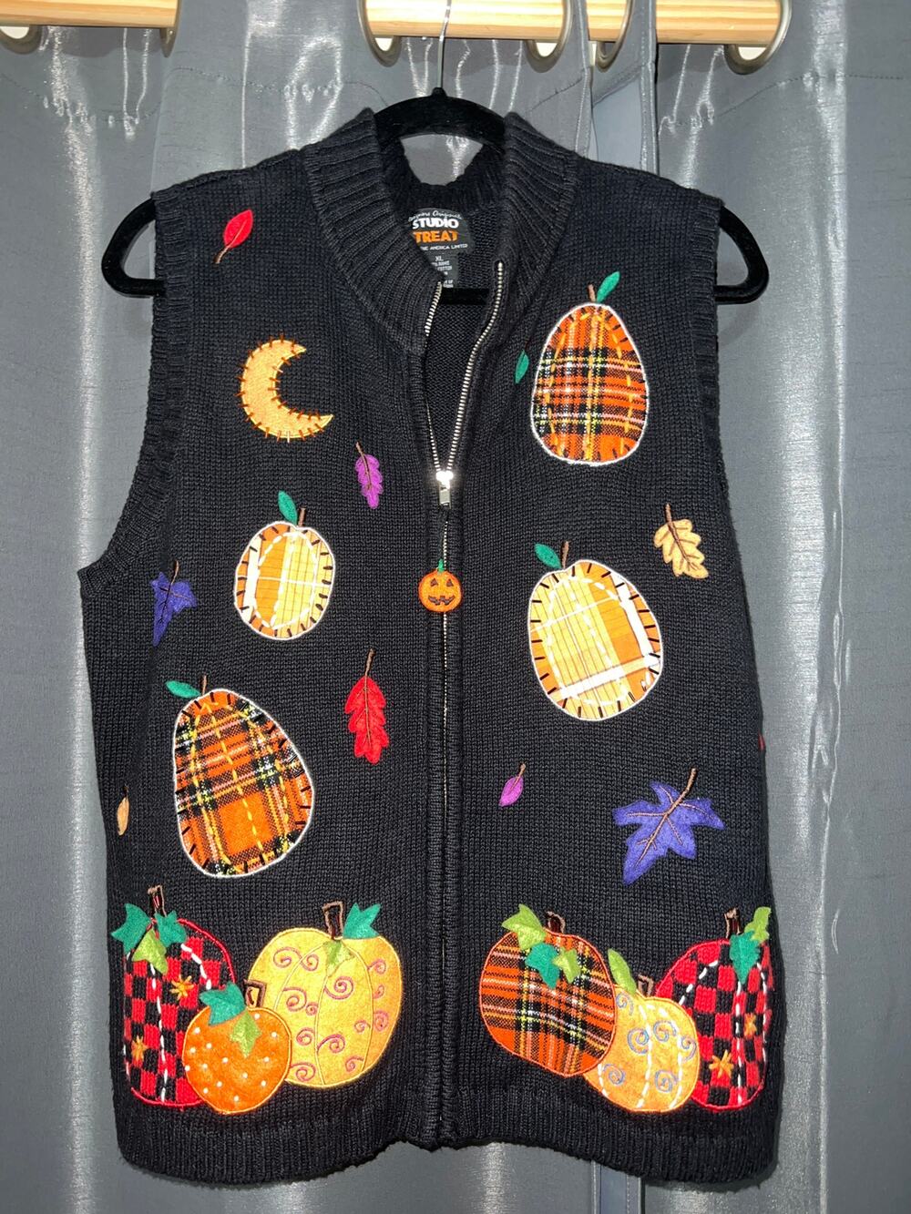 Ugly Halloween Sweater Vest Vintage Fall Pumpkins Size XL